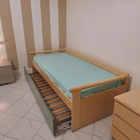 Giada Apartman *