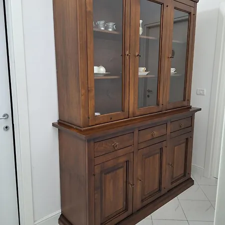 Giada Apartman *